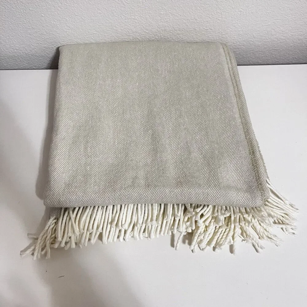 Lands Downunder Italian Herringbone Fringed Beige Throw Blanket Soft Italy